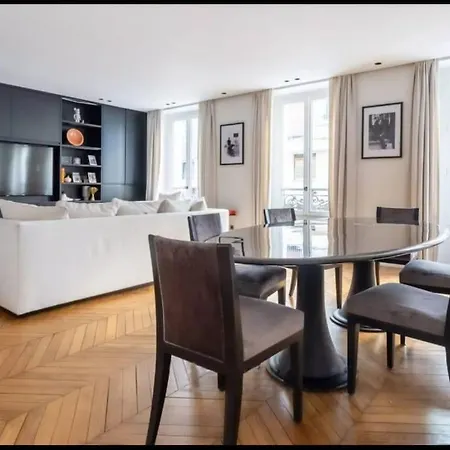 Amazing 2bdr/6pax Next To Champs Elysées Appartamento Parigi